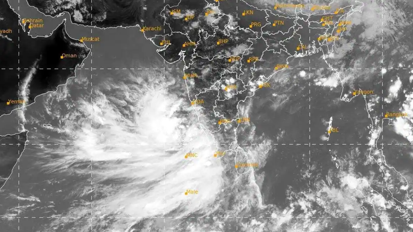 case study of recent cyclone in india