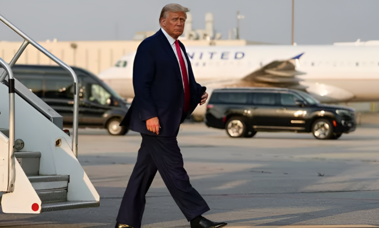 Trump sells private jet