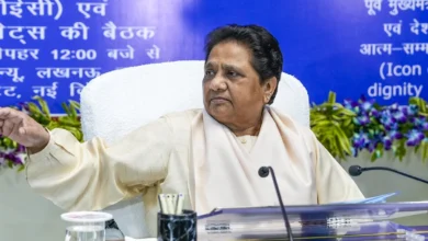 Mayawati criticizes RaGa