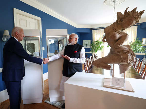 297 indian antiquities to return from the united states following pm modis visit